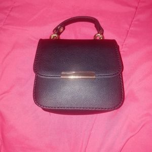 Black Purse